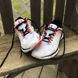 Under Armour shoes!!